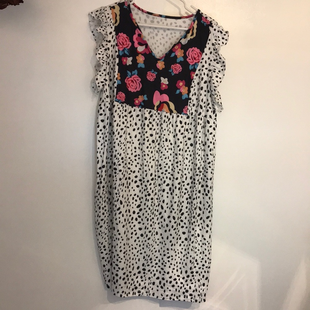 Women’s casual dress